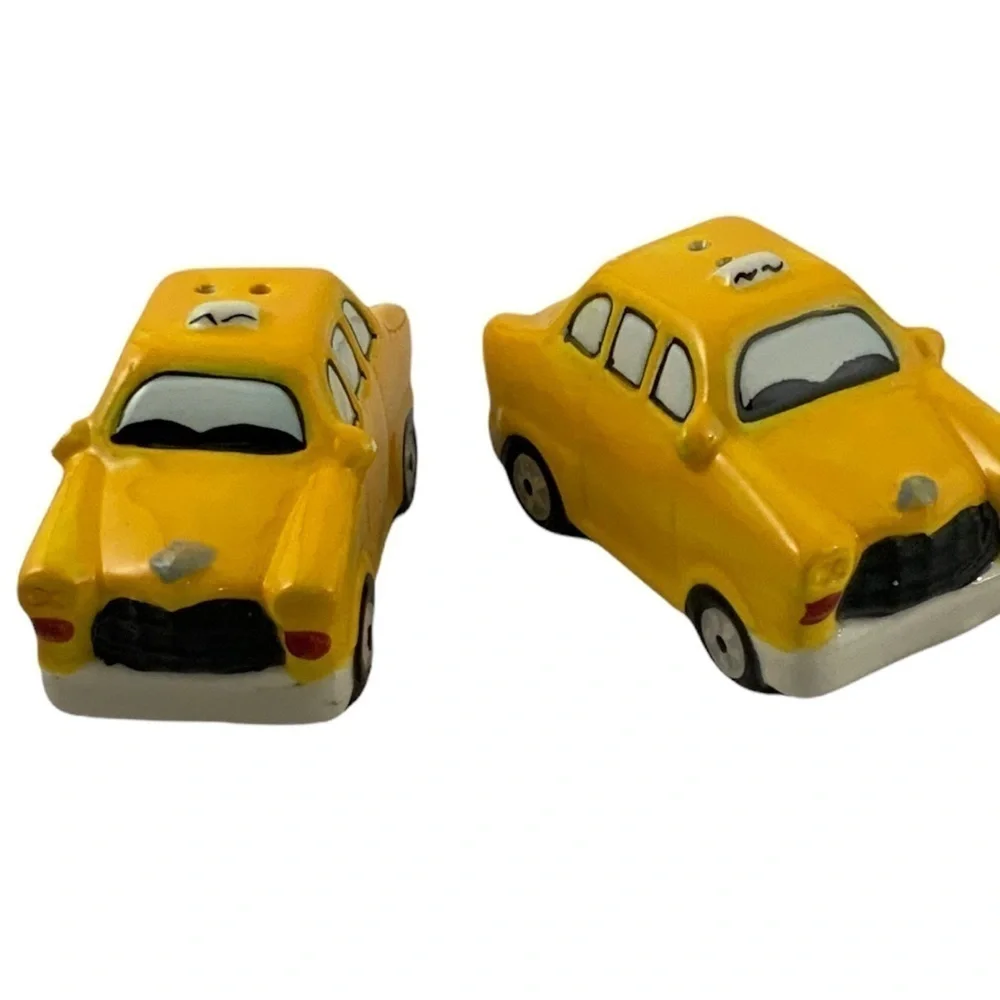 NYC Yellow Cab Cars Ceramic Salt Pepper Shaker Set by American Alitier